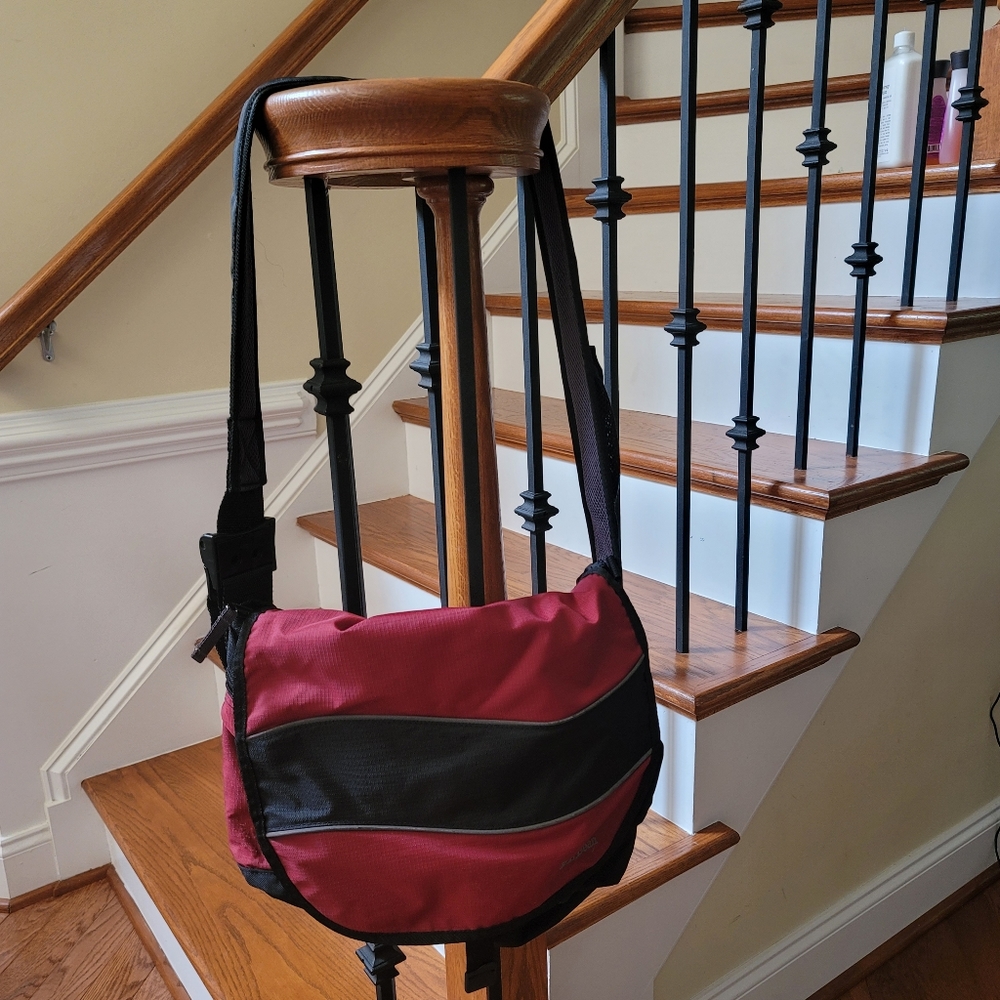 LL Bean Burgundy Nylon  Messenger Book Bag